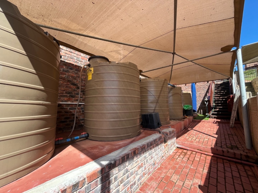 4 Bedroom Property for Sale in Hartenbos Heuwels Western Cape